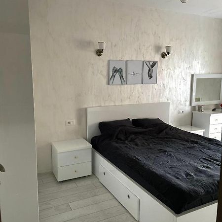 Appartement Apartament Corni à Râmnicu Vâlcea Extérieur photo